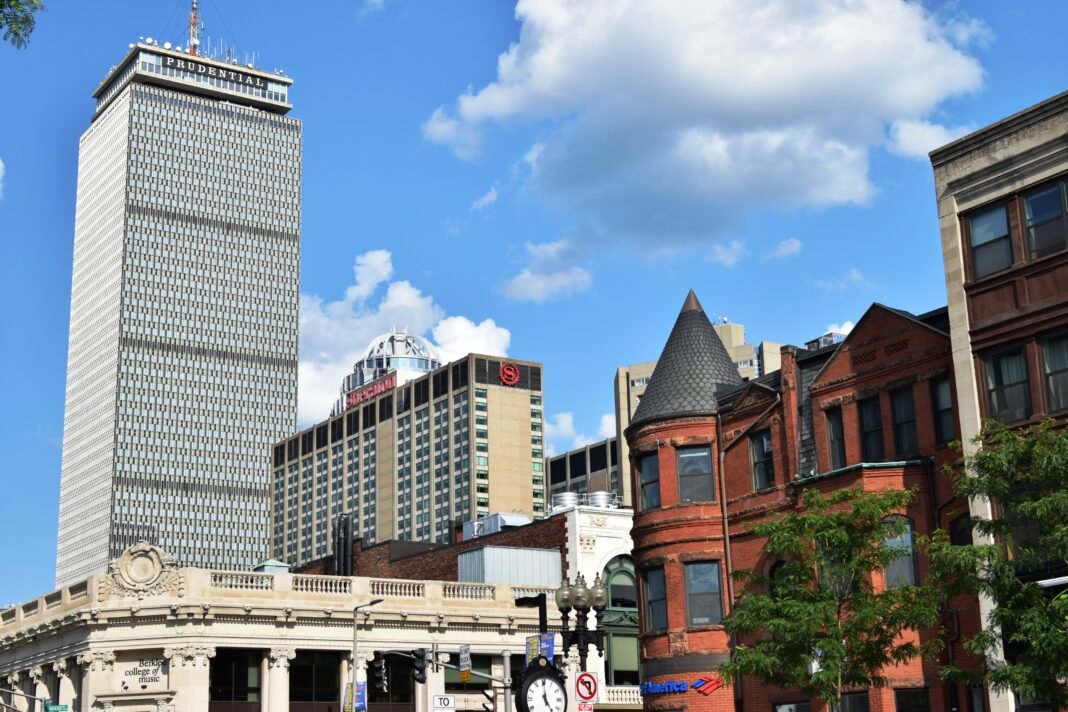 Massachusetts Travel Guide 2026: Boston, Cape Cod, and the Berkshires Boston skyline Prudential Tower Massachusetts USA travel guide 2026