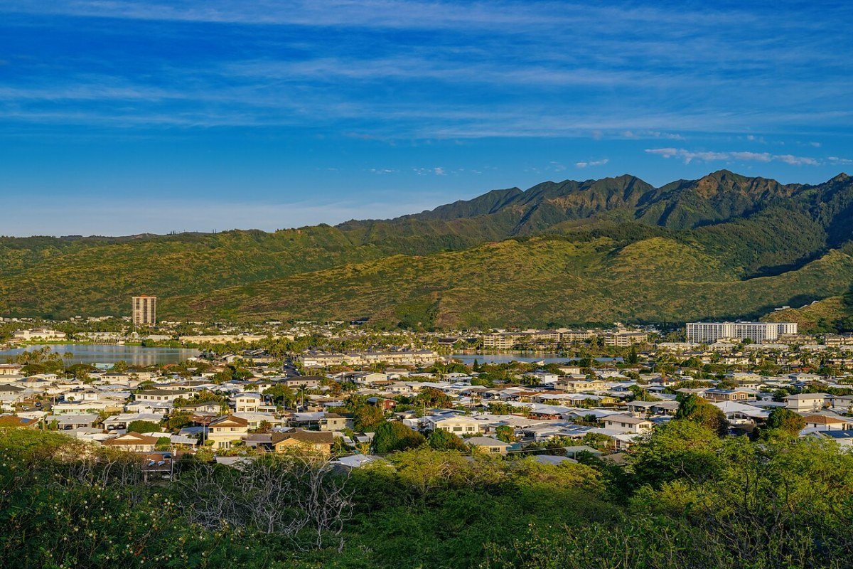 Best Places to Live in Hawaii 2026: Island-by-Island Guide Hahaione Valley Oahu waterfront homes and Pacific Ocean Hawaii