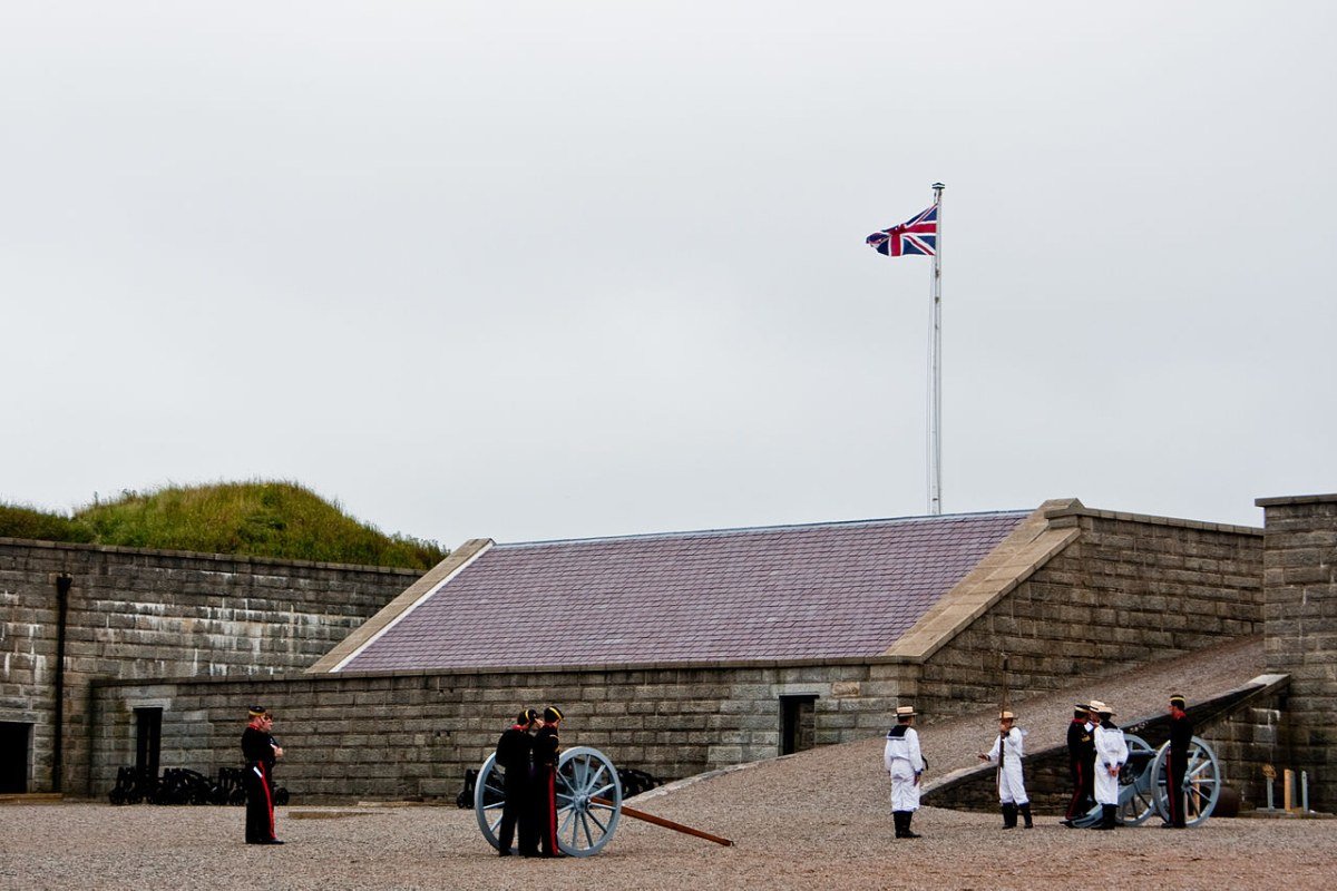 Moving to Nova Scotia in 2026: Complete Relocation Guide Halifax Citadel National Historic Site hilltop fortress overlooking Halifax Nova Scotia