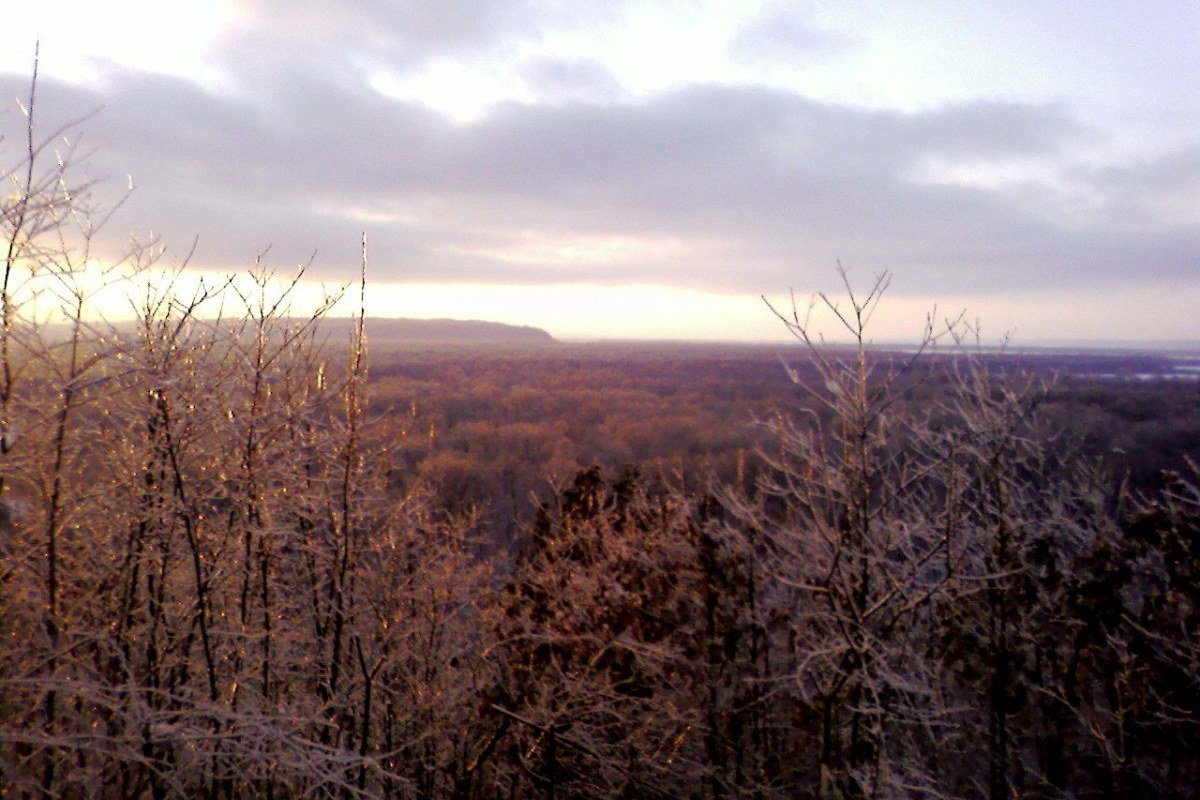 Illinois Outdoor Activities 2026: From Chicago Lakefront to Shawnee Wilderness Little Grand Canyon sandstone formation Shawnee National Forest Illinois