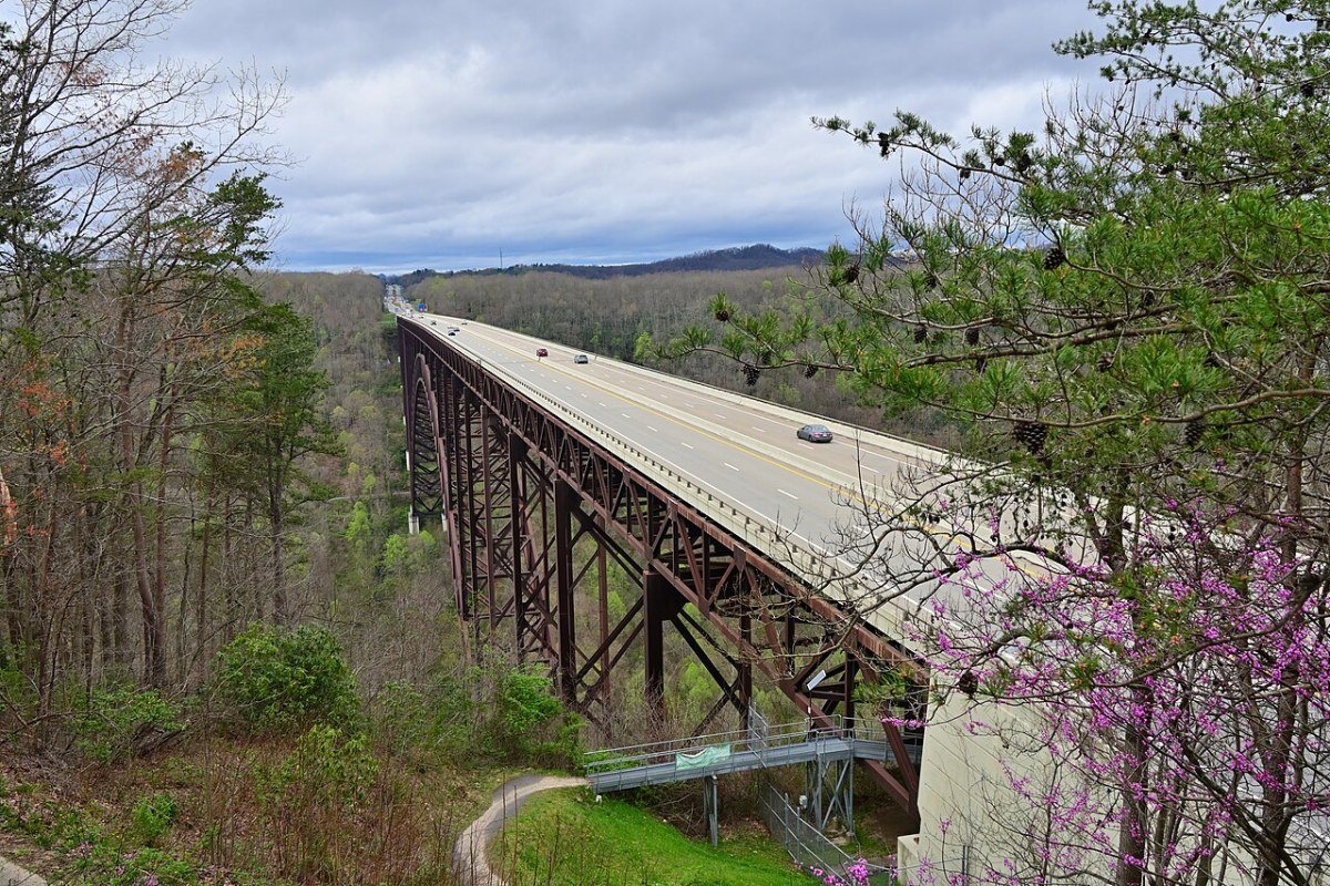 Best Places to Live in West Virginia 2026: Morgantown, Lewisburg, and Fayetteville New River Gorge Bridge West Virginia longest single-arch bridge in western hemisphere