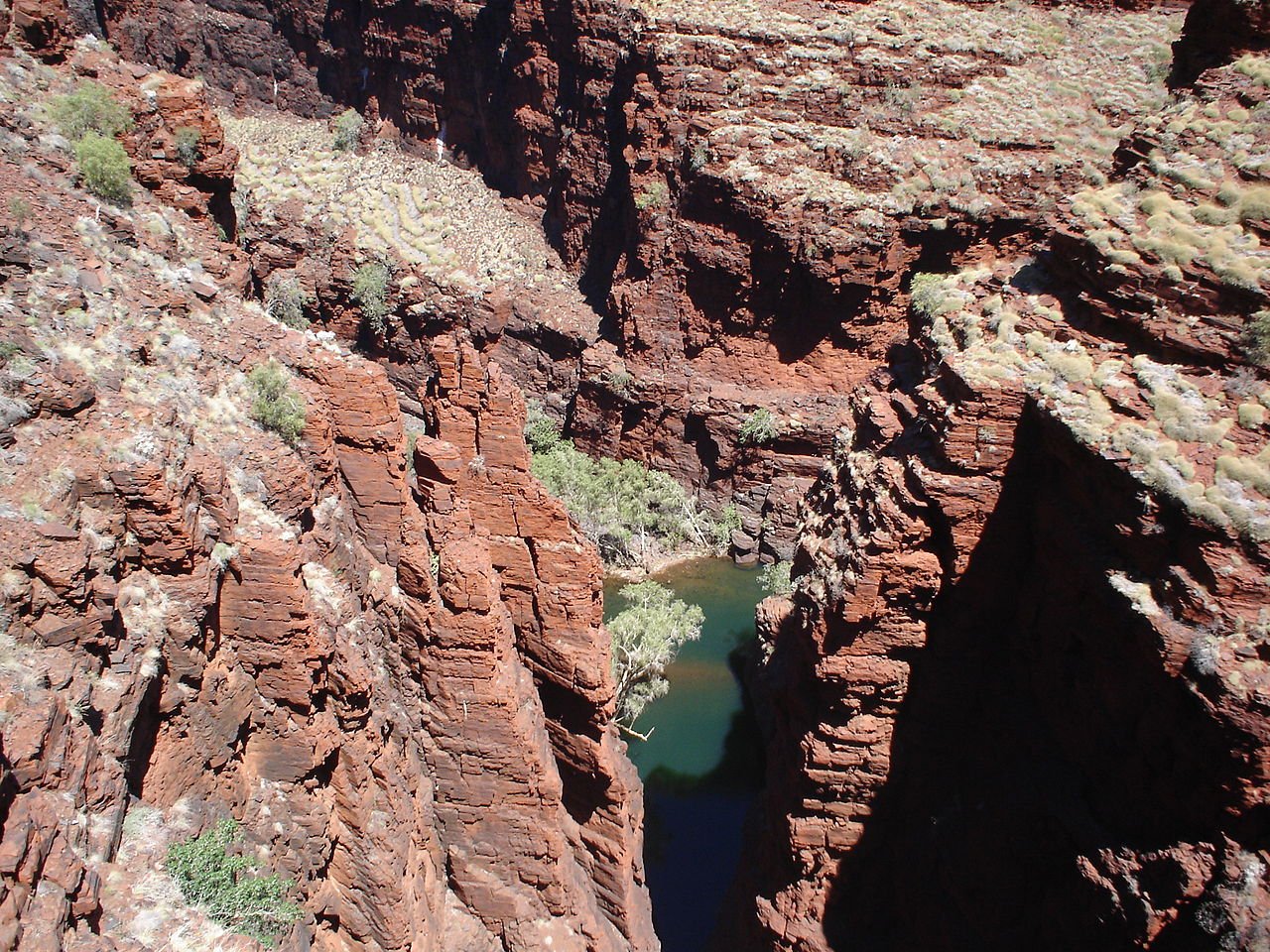 Oxer Lookout Karijini National Park Western Australia Pilbara four gorges confluence dramatic