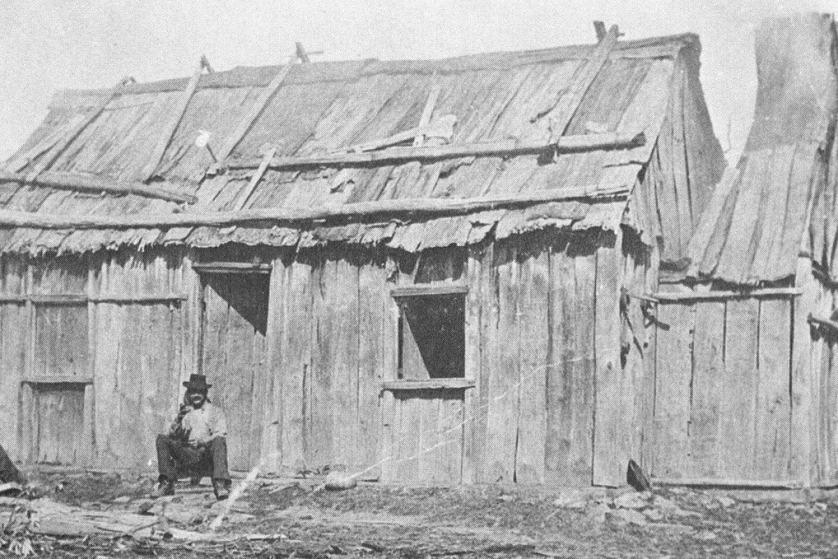 Moving to Scotland 2026: Complete Relocation Guide for the Land of Mountains and Castles Scottish Highlands mountains and wilderness landscape Scotland UK