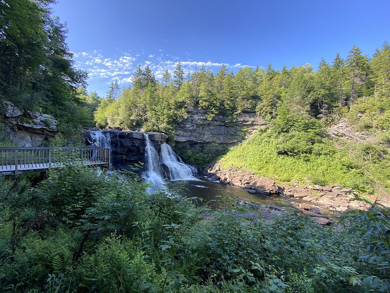 Seneca Rocks West Virginia Monongahela National Forest Potomac highlands quartzite climbing landmark