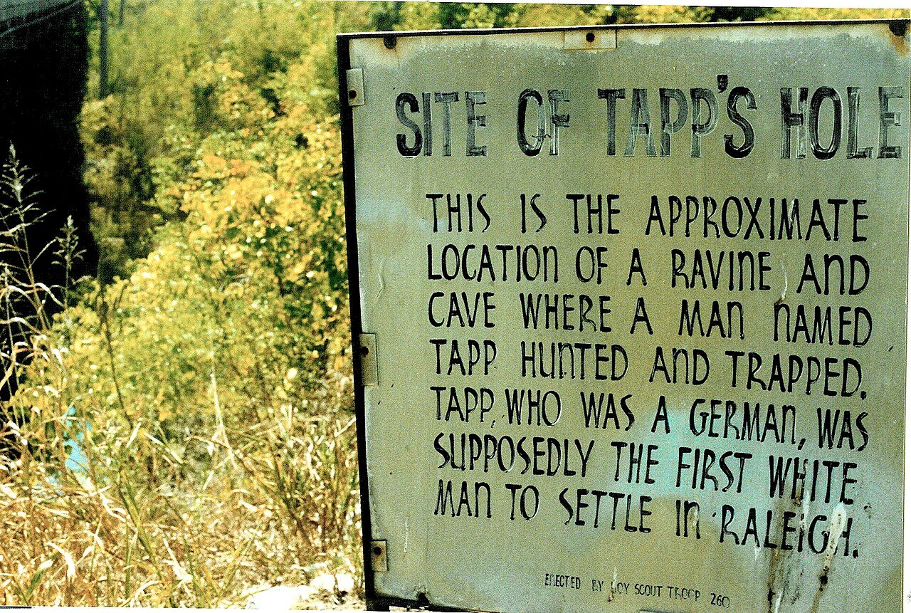 Memphis Tennessee neighborhood Raleigh residential street homes affordability mid-south housing market