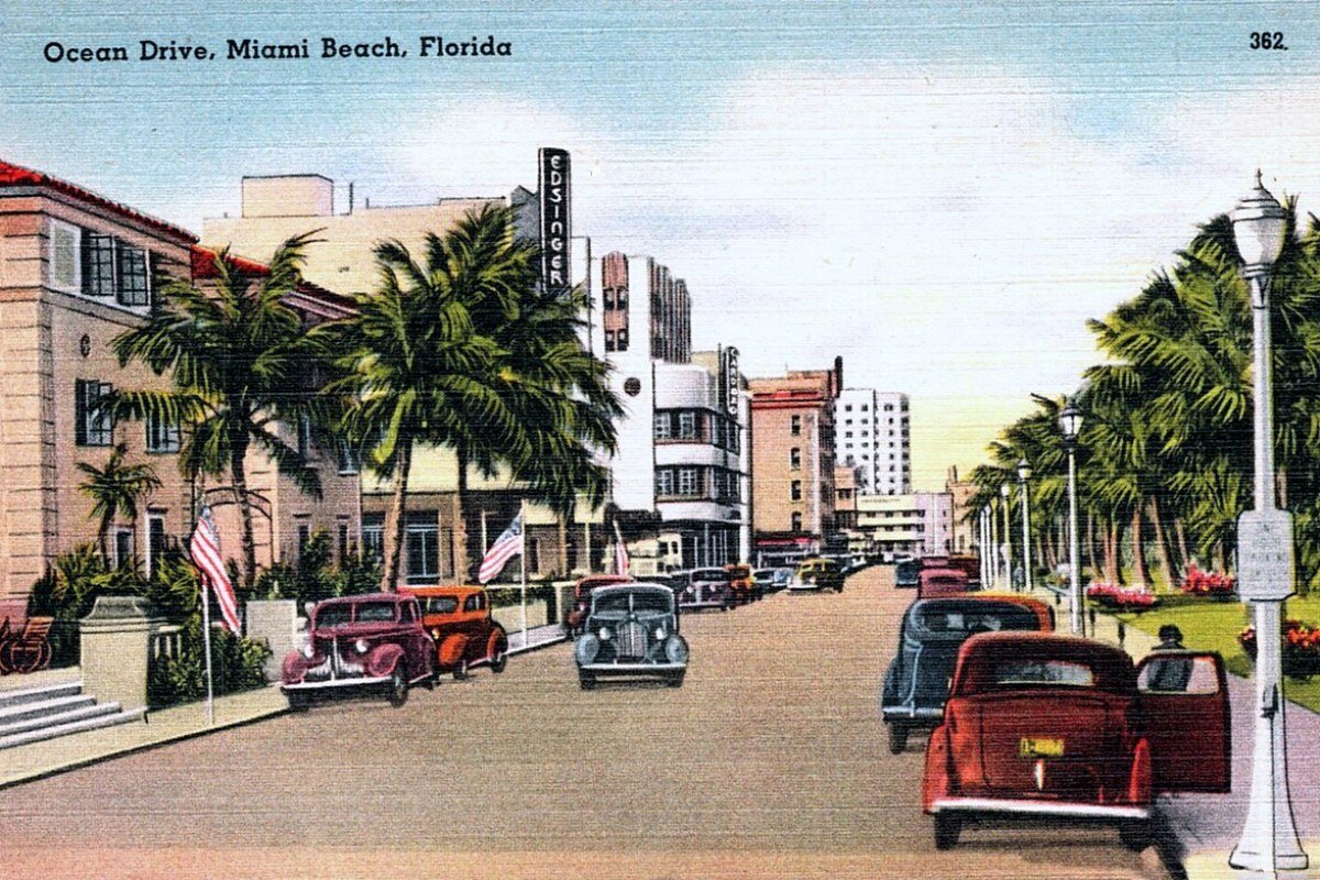 Best Places to Visit in Florida: Beaches, Everglades, Keys, and More Miami Beach Ocean Drive Art Deco buildings neon lights Florida
