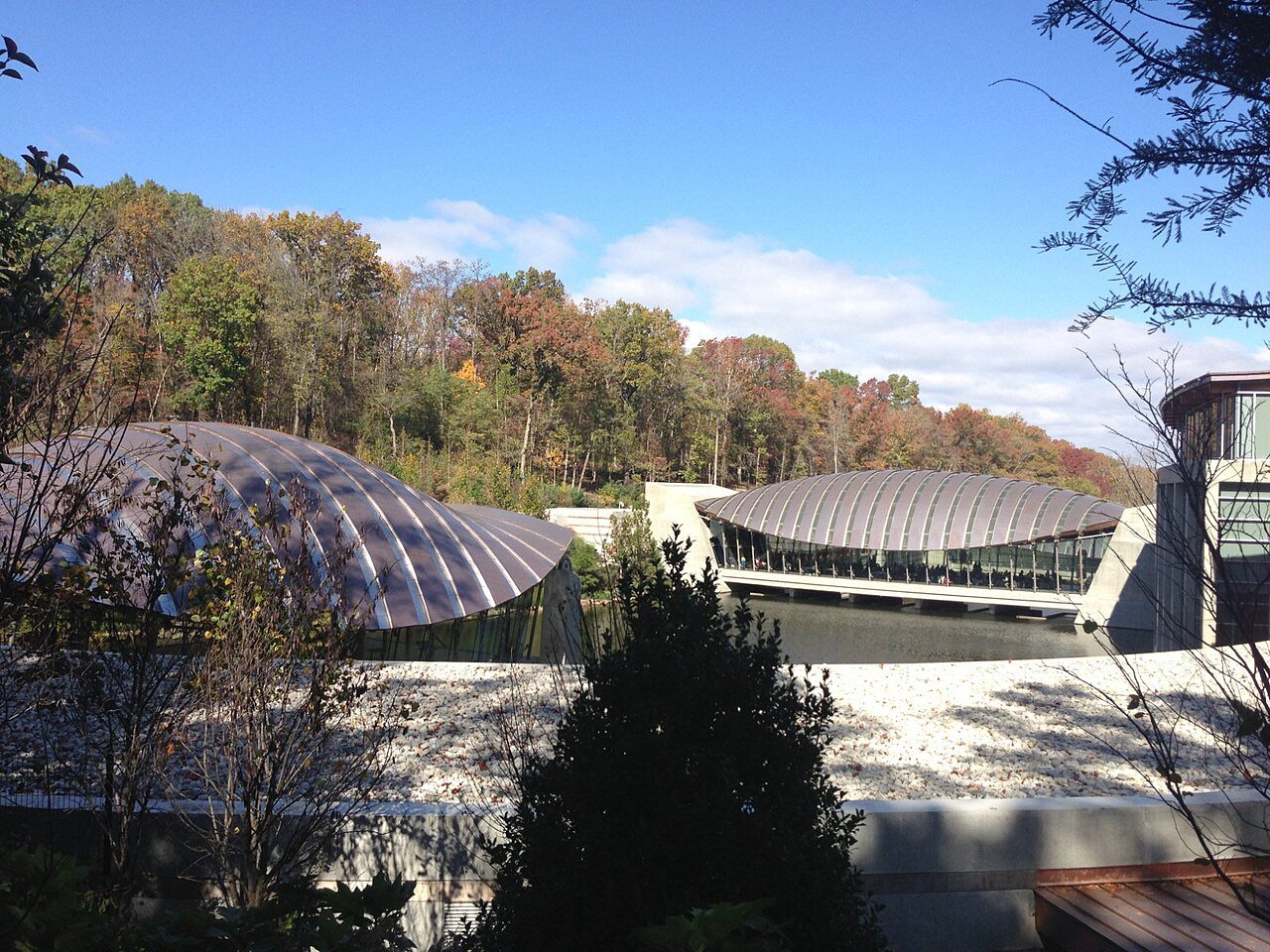 Crystal Bridges Museum of American Art Bentonville Arkansas autumn fall foliage copper pavilion pond architecture