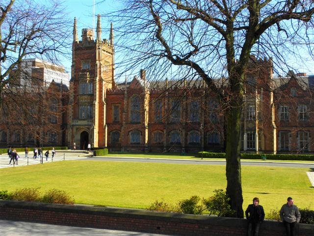Best Cities and Towns in Northern Ireland 2026: Belfast, Derry, and the Character of the North Queen's University Belfast Northern Ireland Victorian campus Lanyon Building best cities towns quality of life education