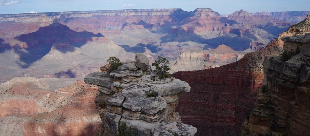Budget Travel in the USA: How to See America Without Breaking the Bank Grand Canyon panoramic view, Arizona, USA
