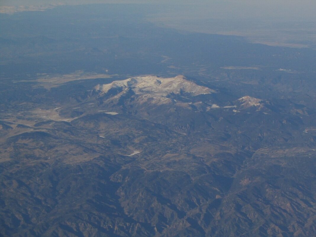 Moving to Colorado in 2026: The Complete Relocation Guide Pikes Peak mountain summit, Colorado