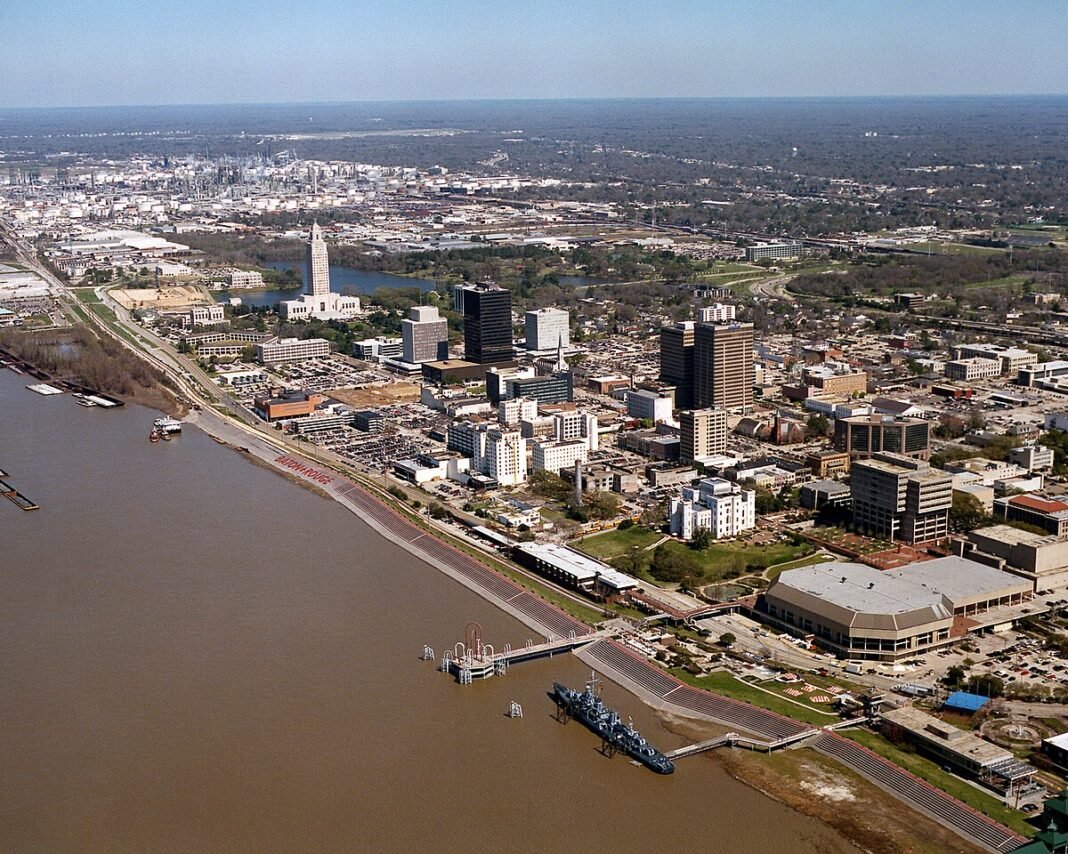 Moving to Louisiana in 2026: Complete Relocation Guide Baton Rouge Louisiana waterfront aerial view