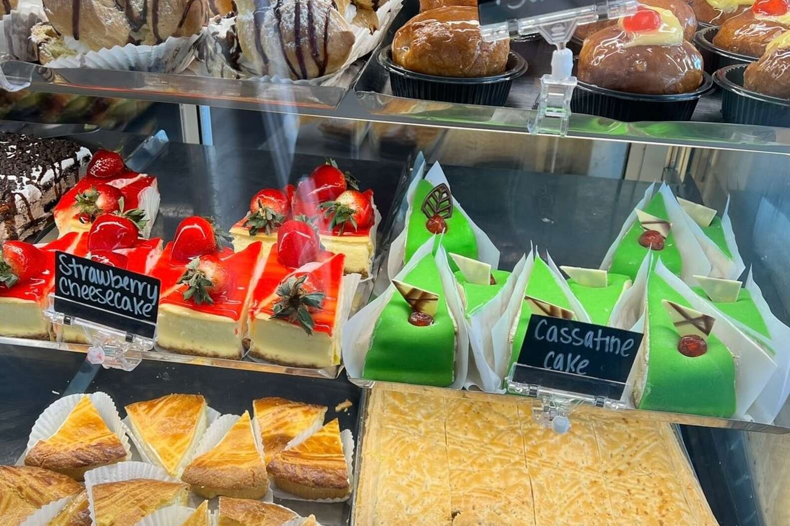 Modern Pastry Shop cannoli display in Boston's North End